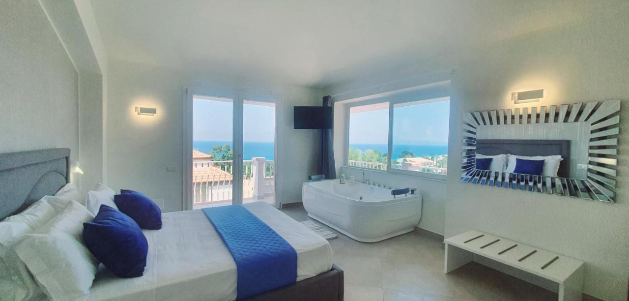 Imperial Rooms Tropea Esterno foto